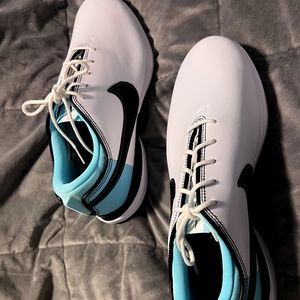 Nike Victory Golf Shoes Men Size 10.5 M New Condition